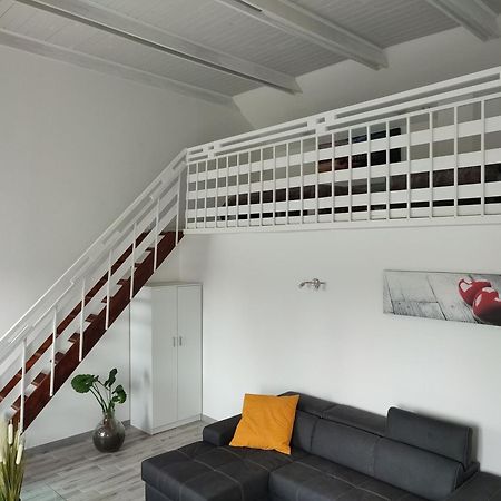 ヴィヴェローネ Nautica Tarello - Casa Ena Beb Bed & Breakfast エクステリア 写真