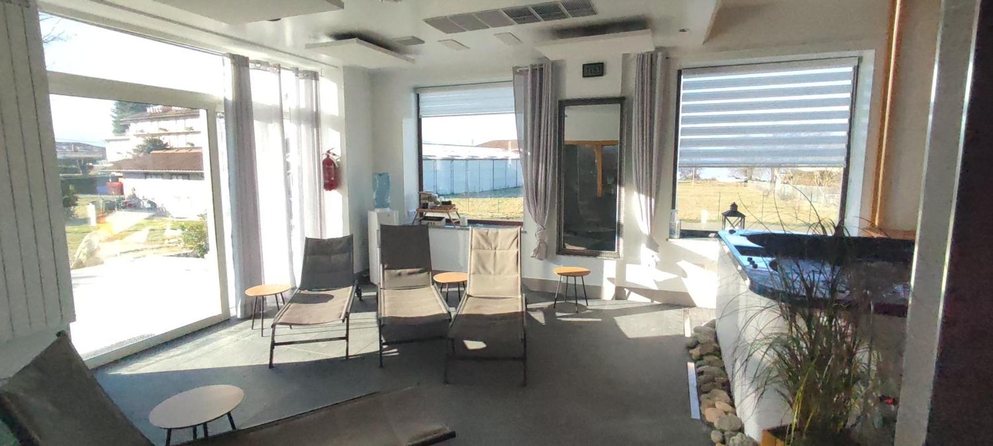 ヴィヴェローネ Nautica Tarello - Casa Ena Beb Bed & Breakfast エクステリア 写真
